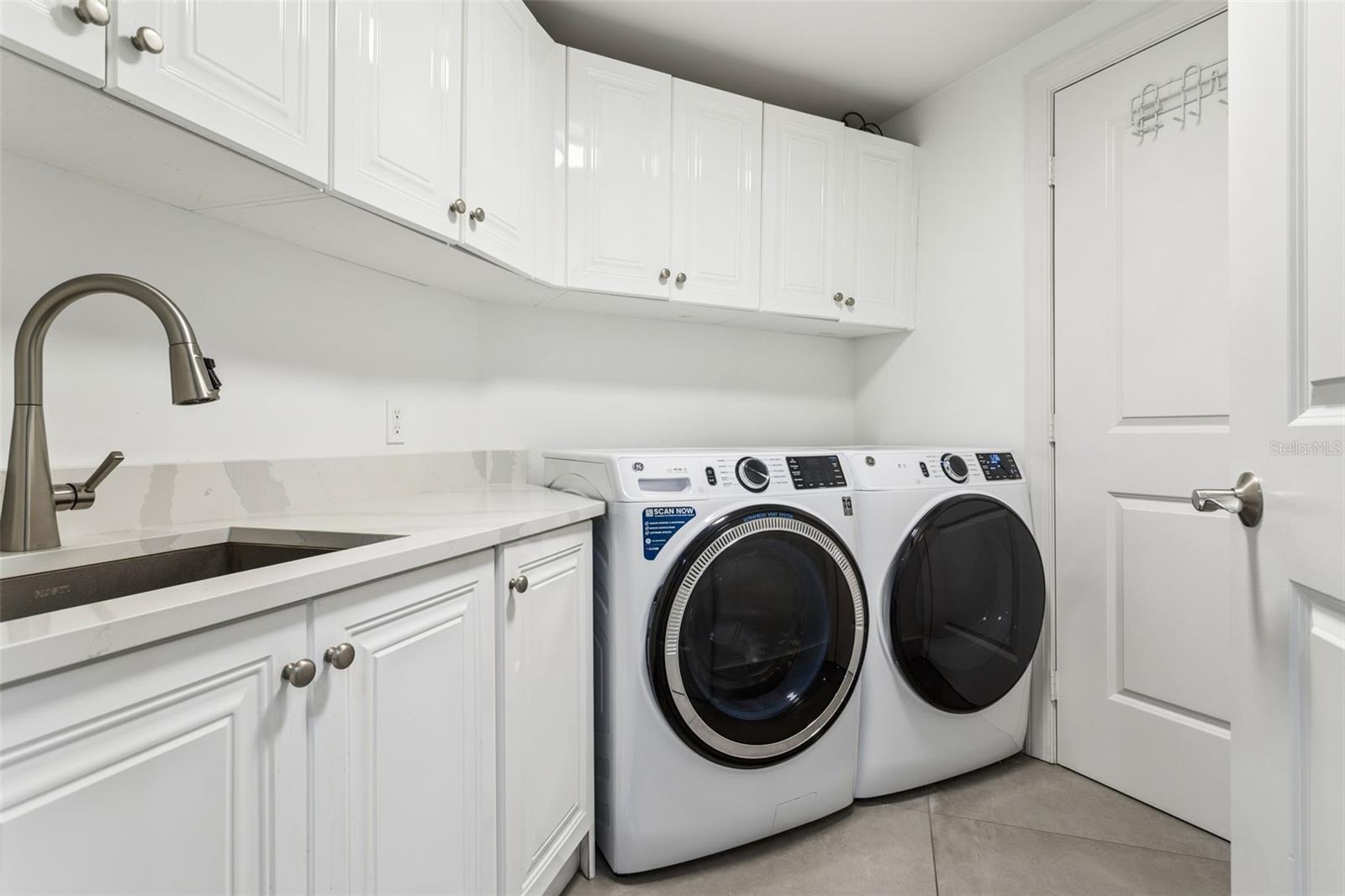 5823 BOWEN DANIEL DR #1501 — photo 55