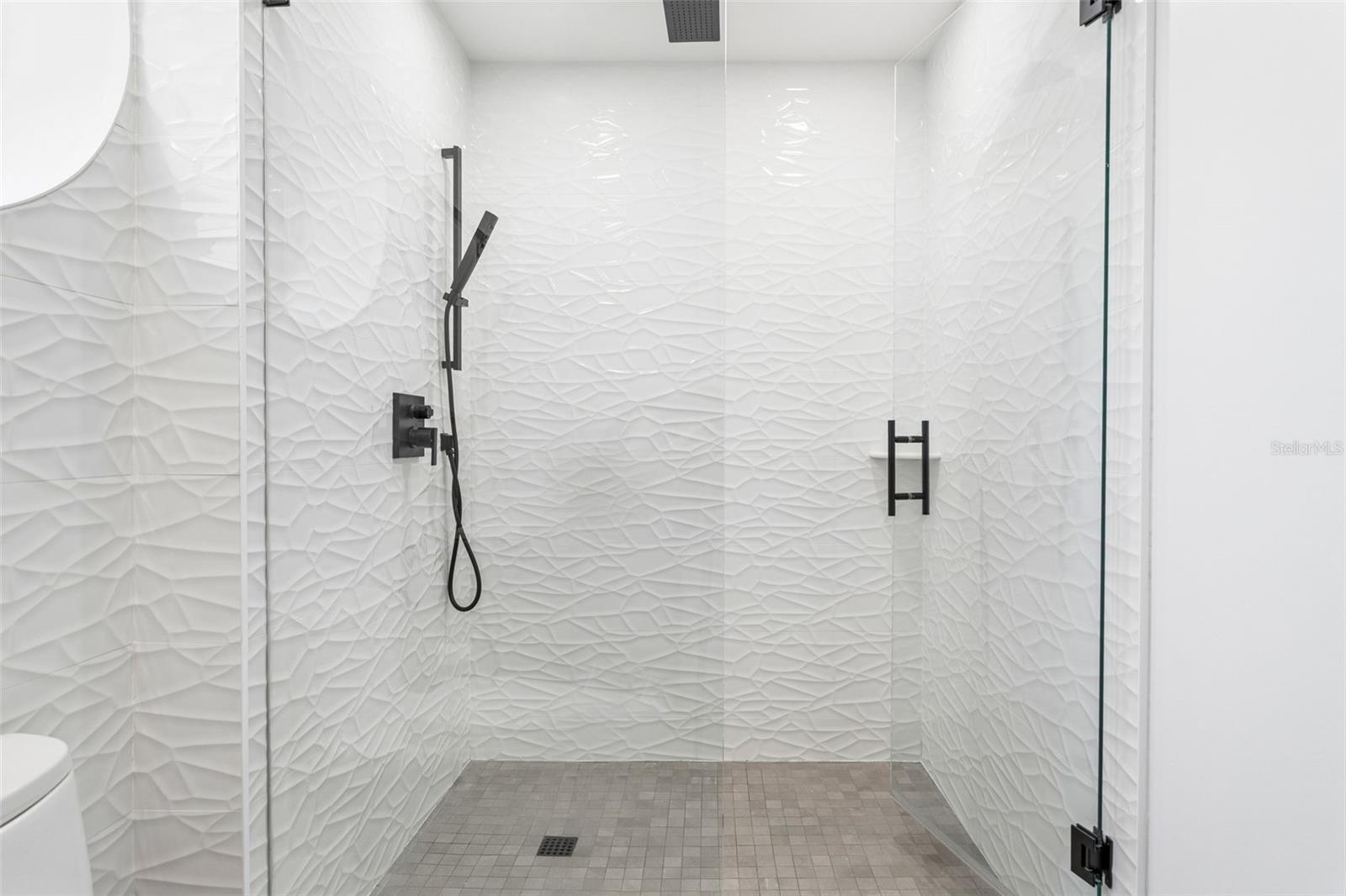 5823 BOWEN DANIEL DR #1501 — photo 52