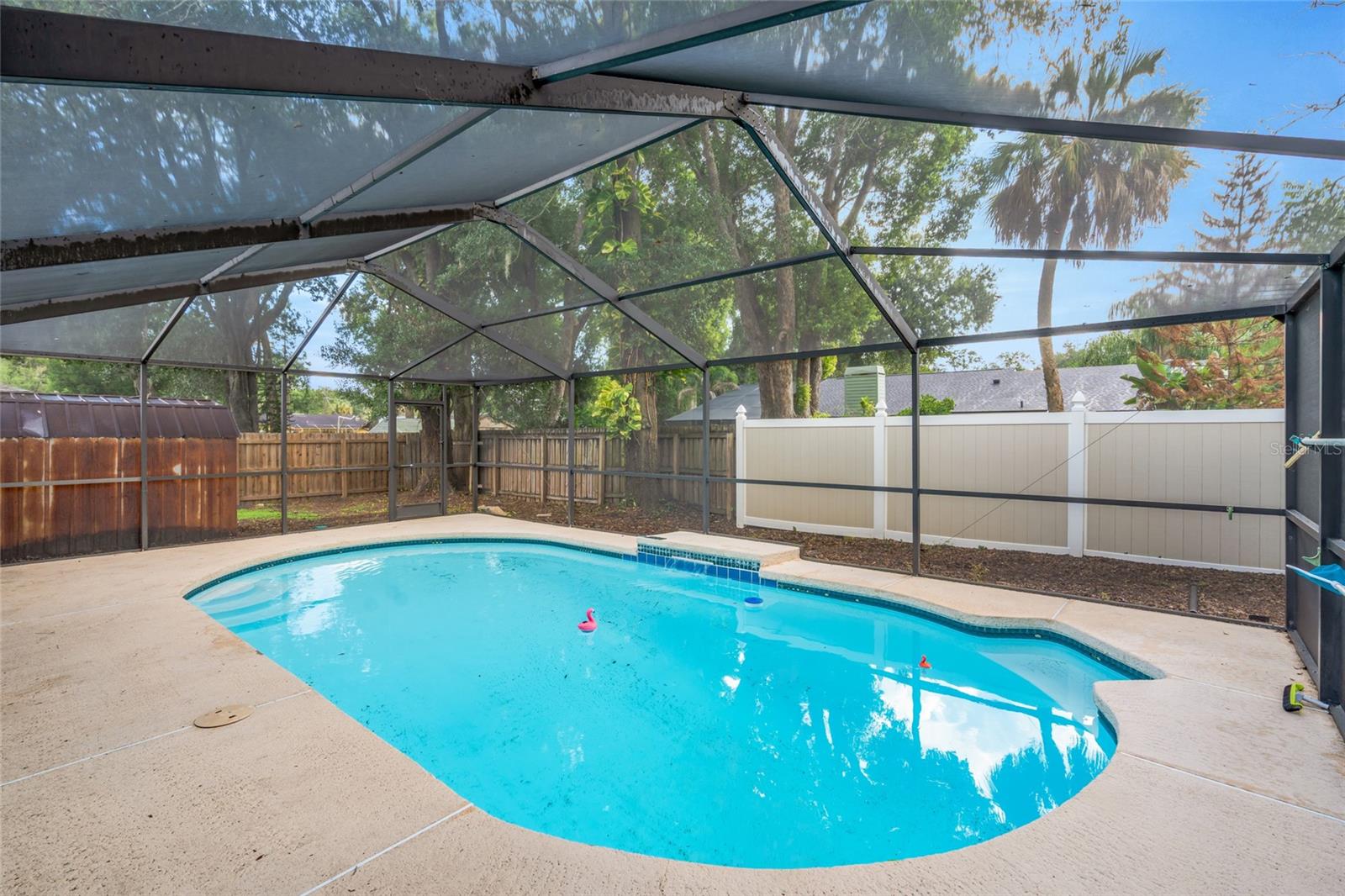 17717 CRANBROOK DR — photo 38