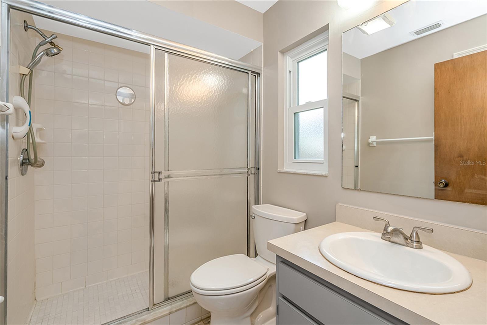 17717 CRANBROOK DR — photo 27