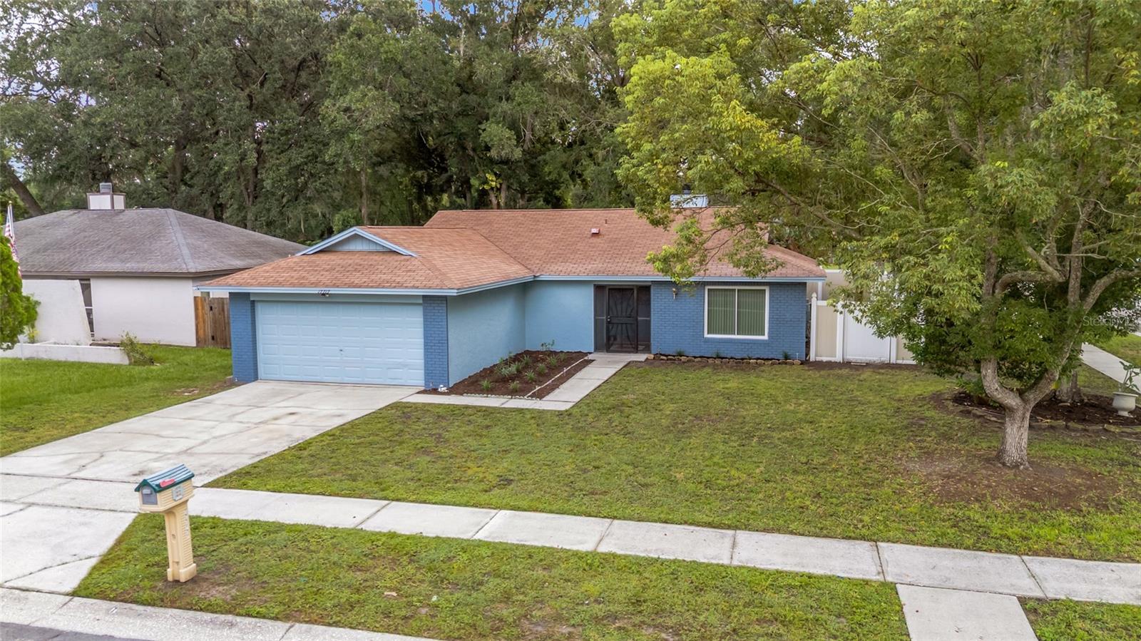 17717 CRANBROOK DR — photo 3