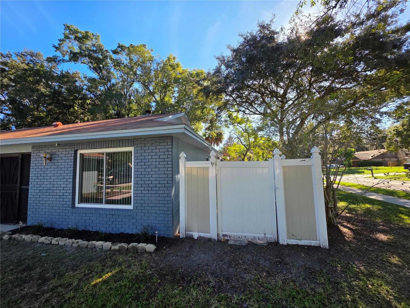17717 CRANBROOK DR — photo 41