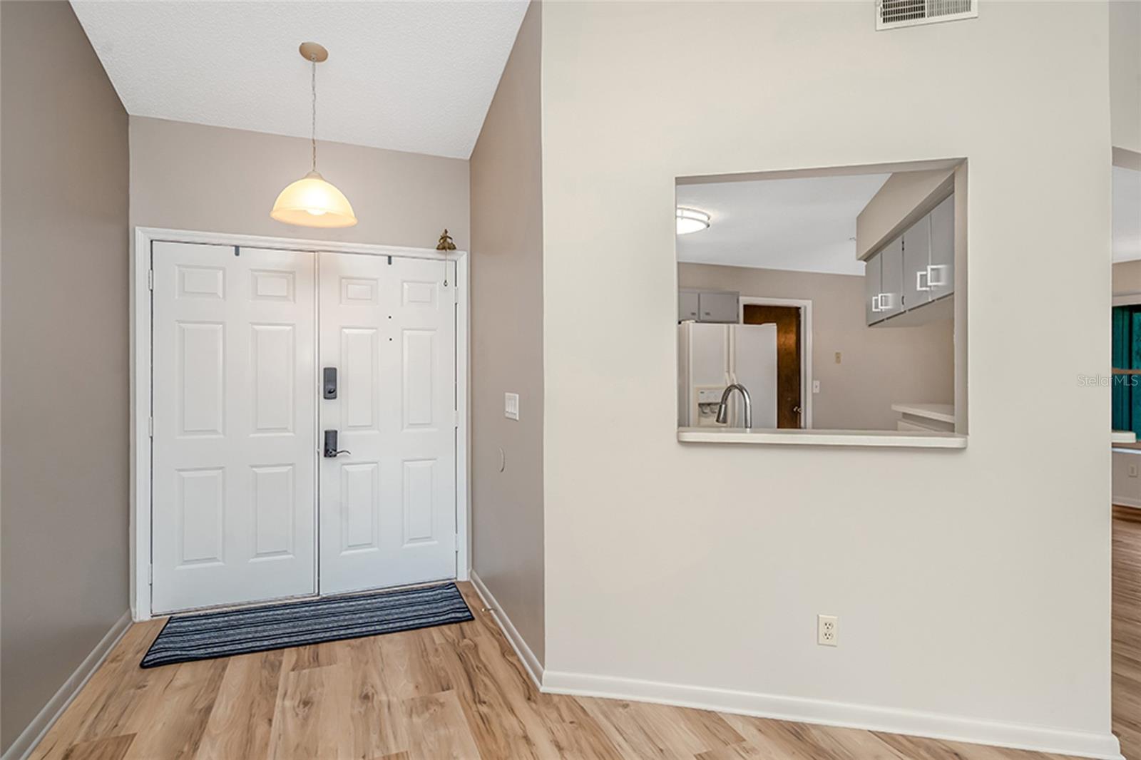 17717 CRANBROOK DR — photo 9