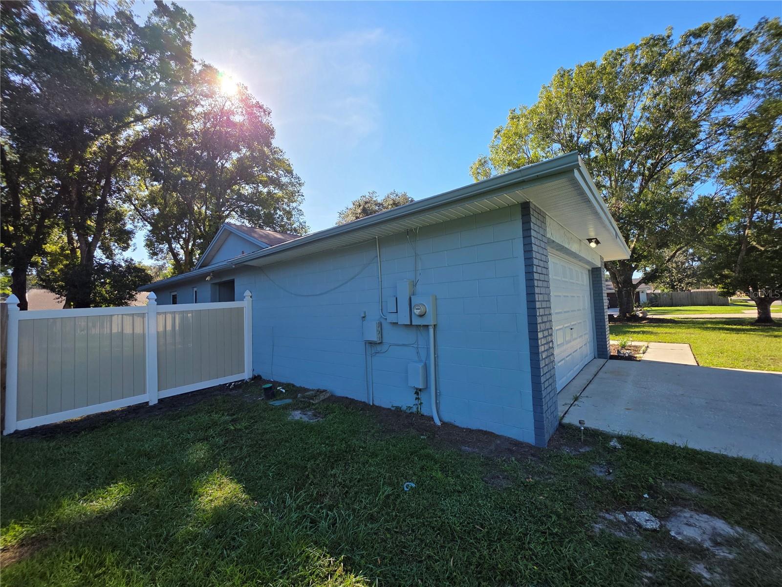 17717 CRANBROOK DR — photo 5