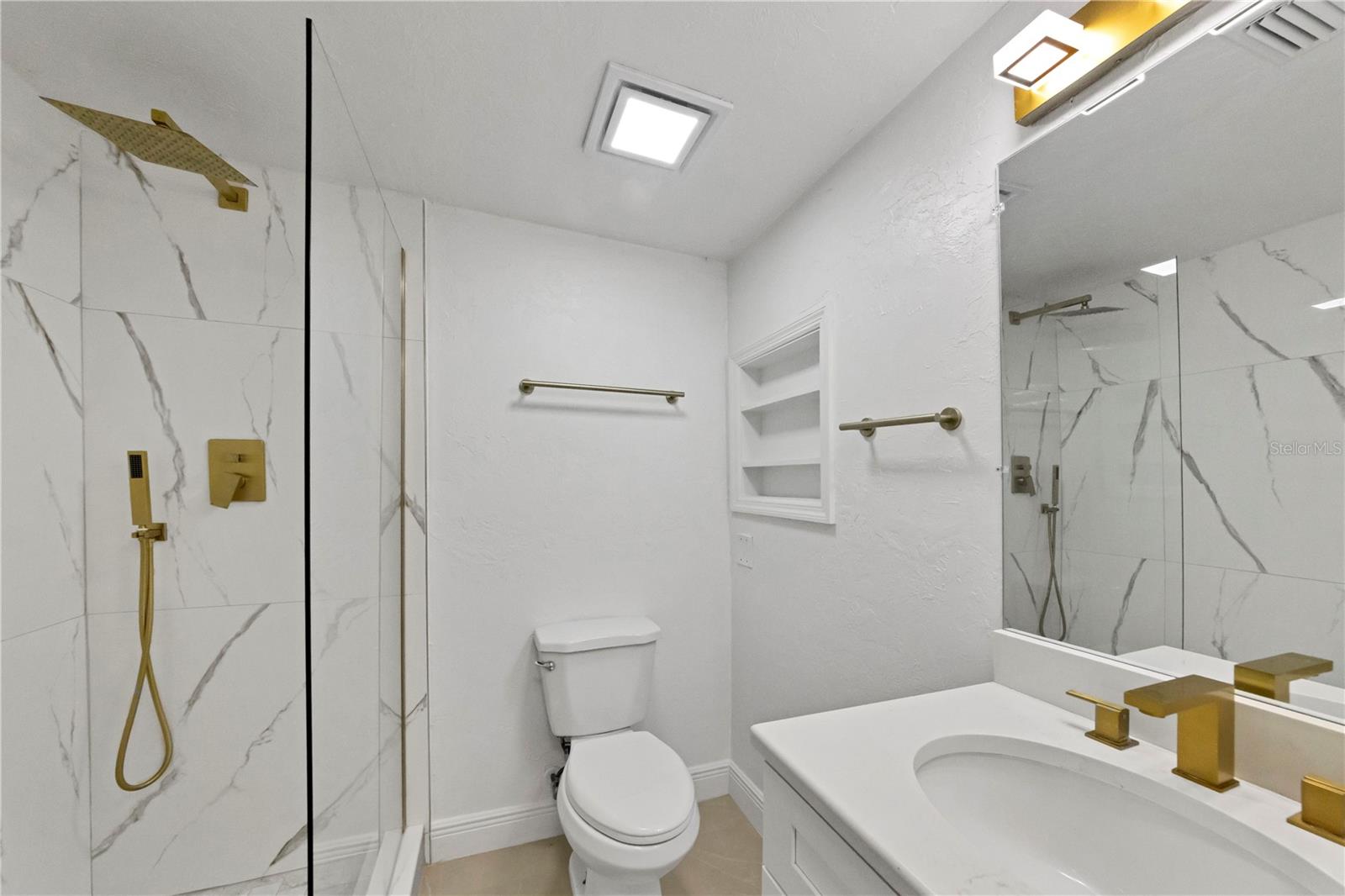 2839 OLYMPIC ST — photo 24
