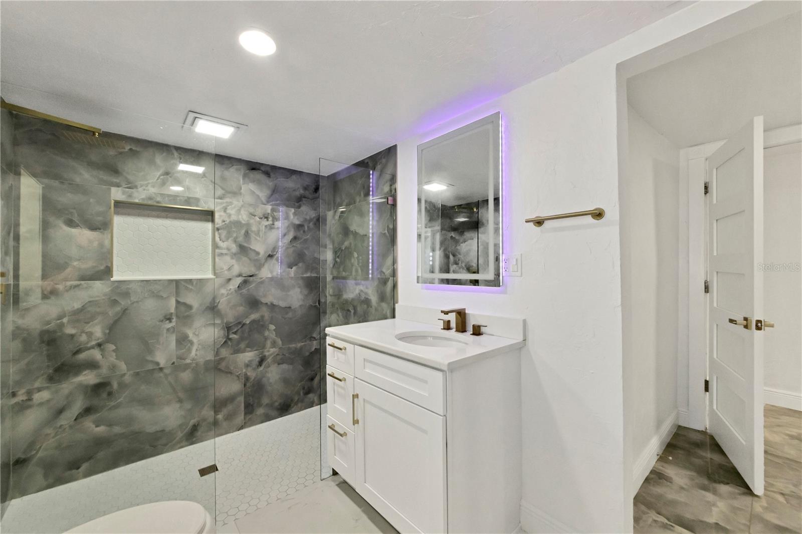 2839 OLYMPIC ST — photo 19