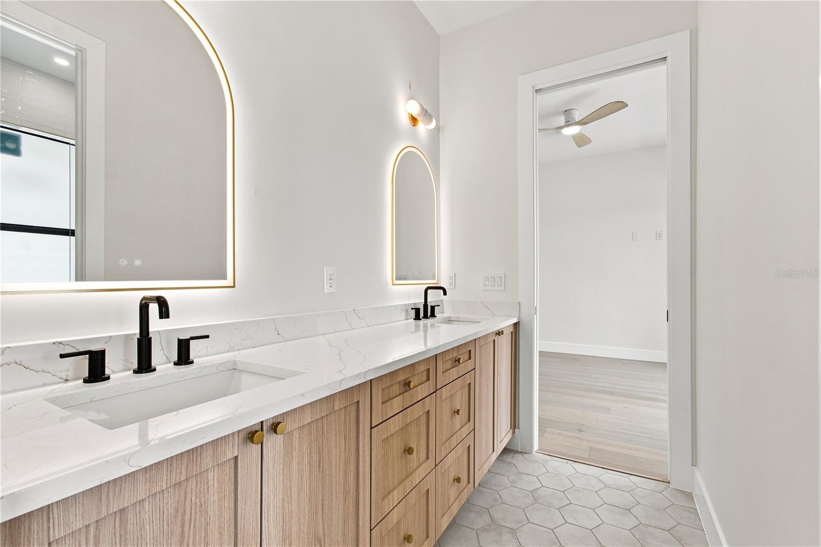 4106 W NEPTUNE ST — photo 40