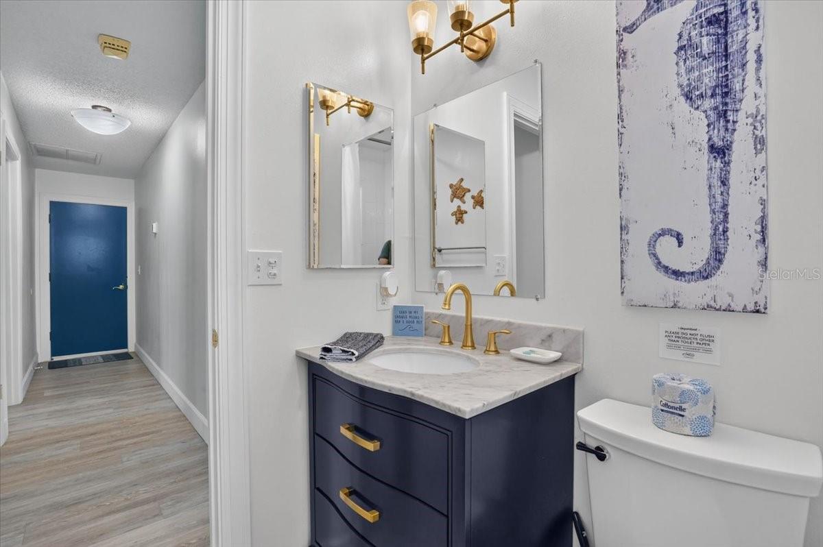 5016 MANGROVE POINT RD — photo 28