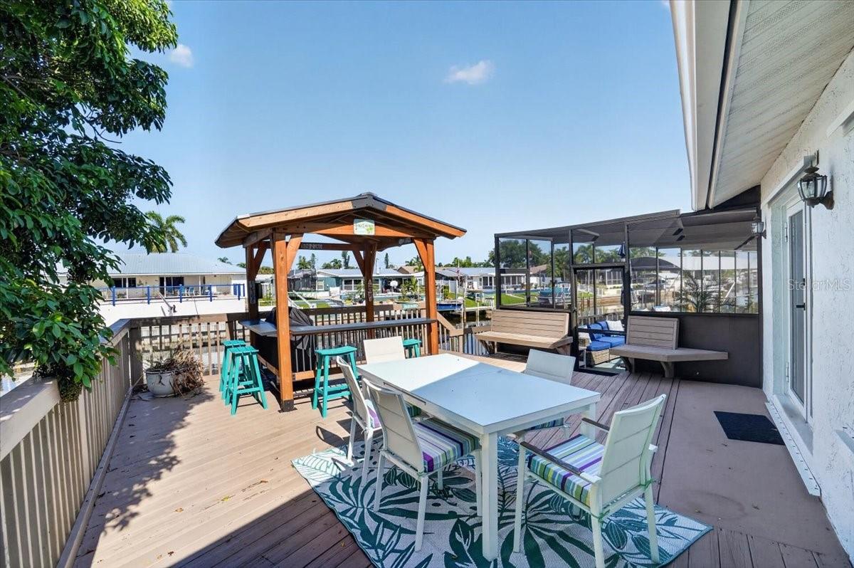 5016 MANGROVE POINT RD — photo 36