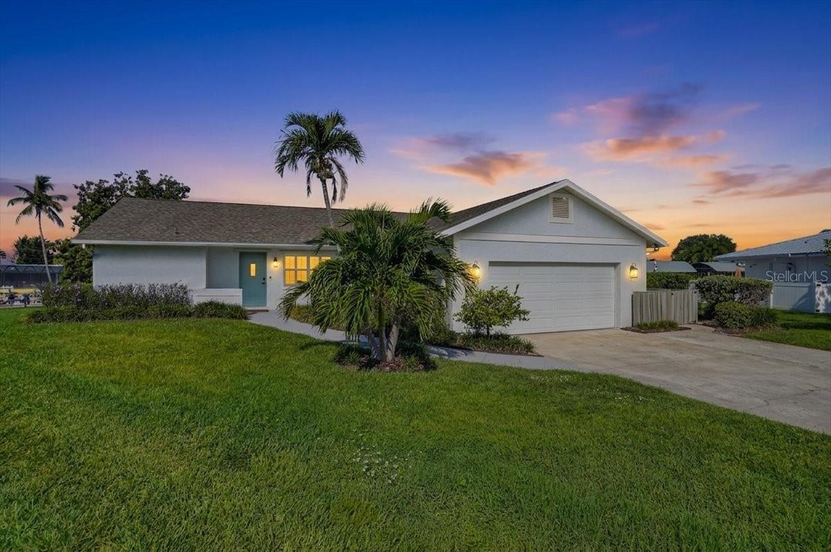 5016 MANGROVE POINT RD — photo 2