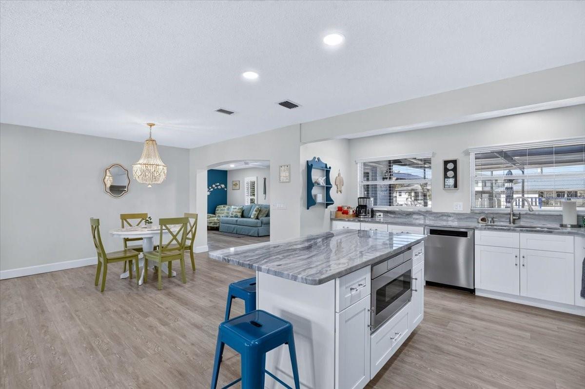 5016 MANGROVE POINT RD — photo 13
