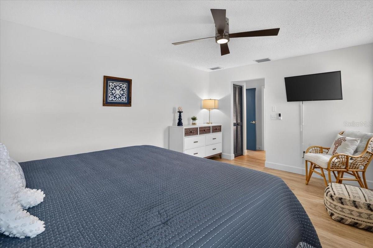 5016 MANGROVE POINT RD — photo 23