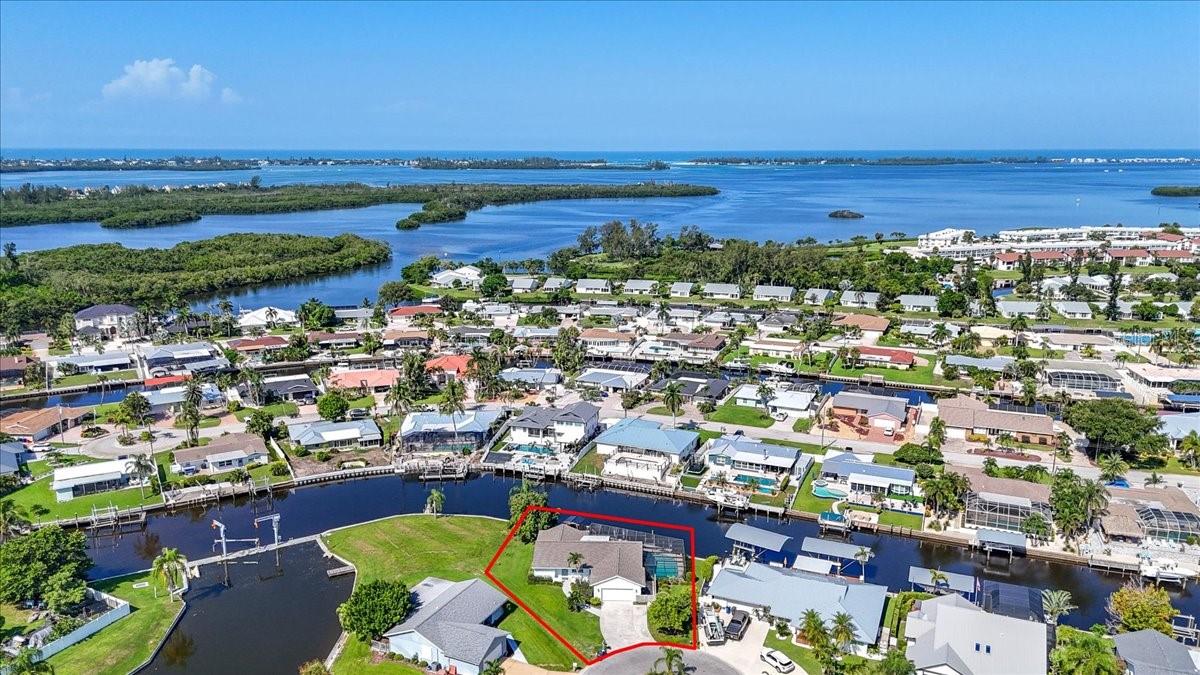 5016 MANGROVE POINT RD — photo 43