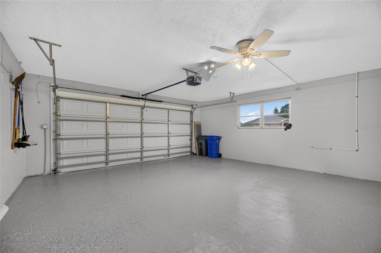 1743 COCO PALM CIR — photo 34