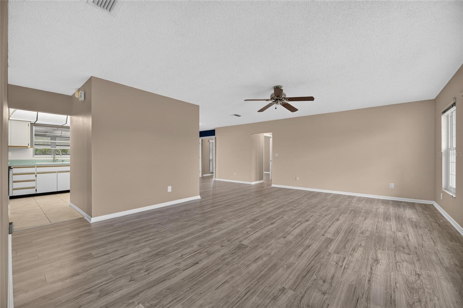 1743 COCO PALM CIR — photo 7