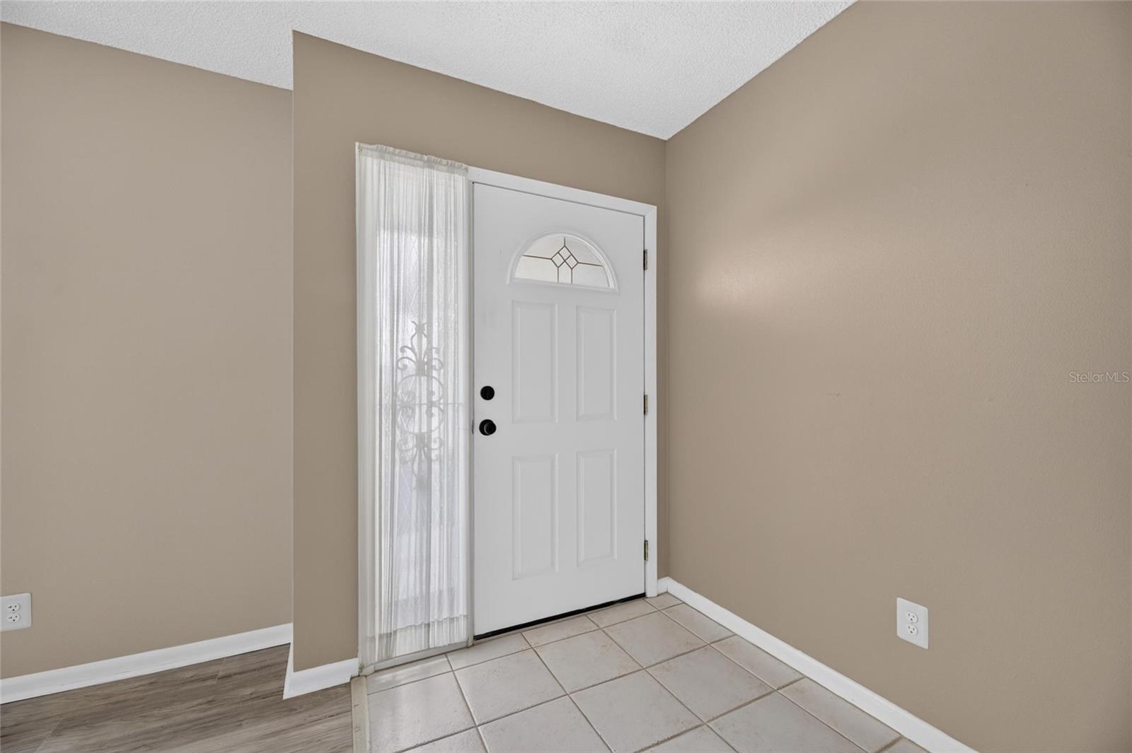 1743 COCO PALM CIR — photo 6