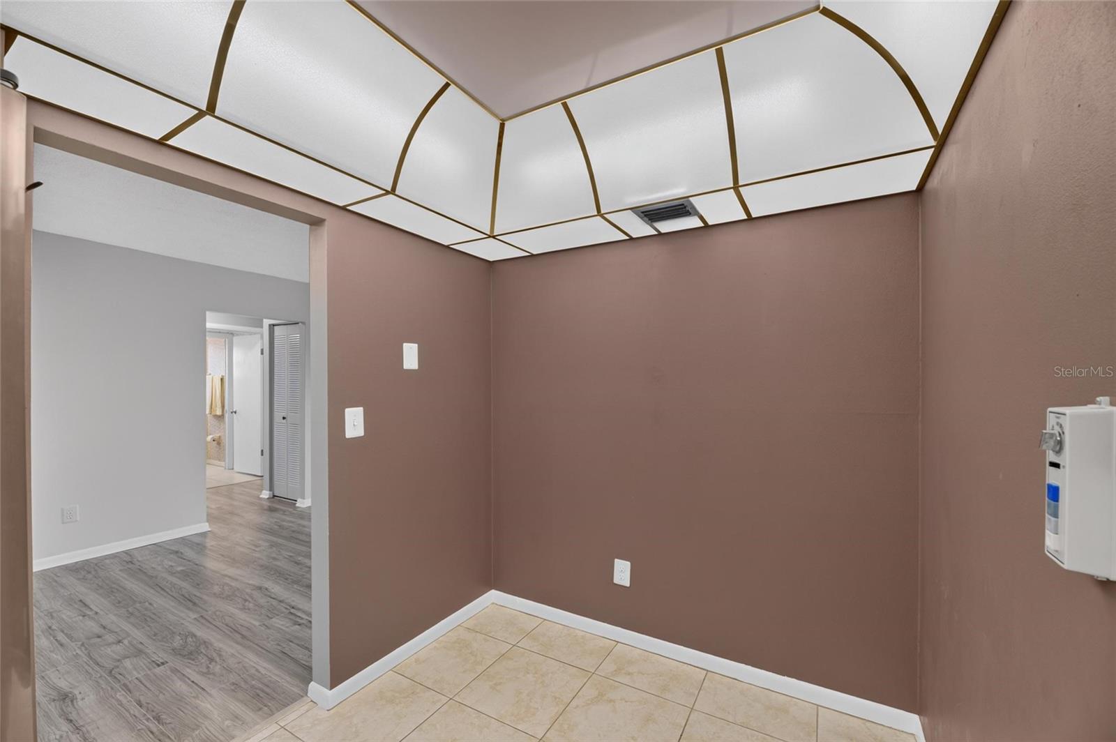 1743 COCO PALM CIR — photo 22