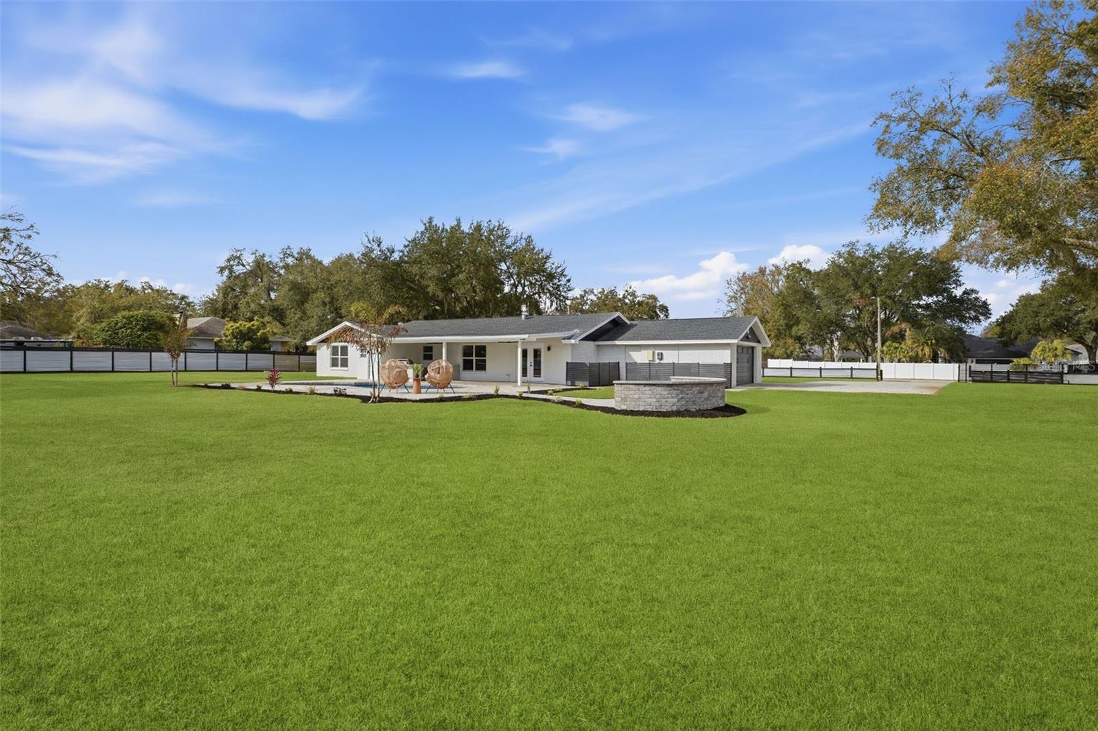 2338 MEADOWBROOK DR — photo 69