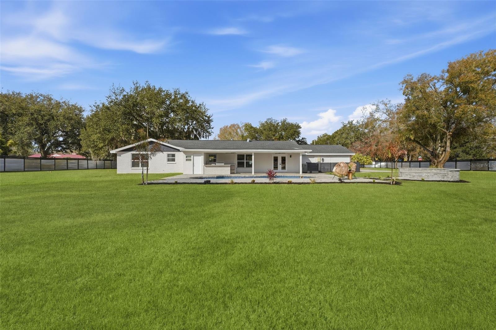 2338 MEADOWBROOK DR — photo 68