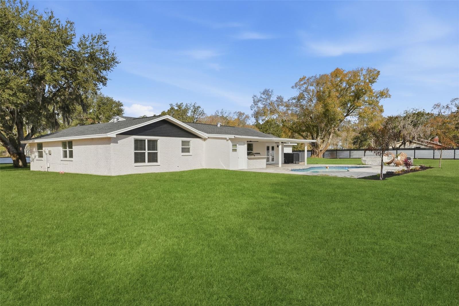 2338 MEADOWBROOK DR — photo 66