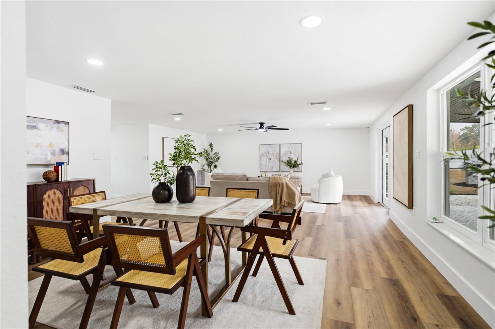 2338 MEADOWBROOK DR — photo 13