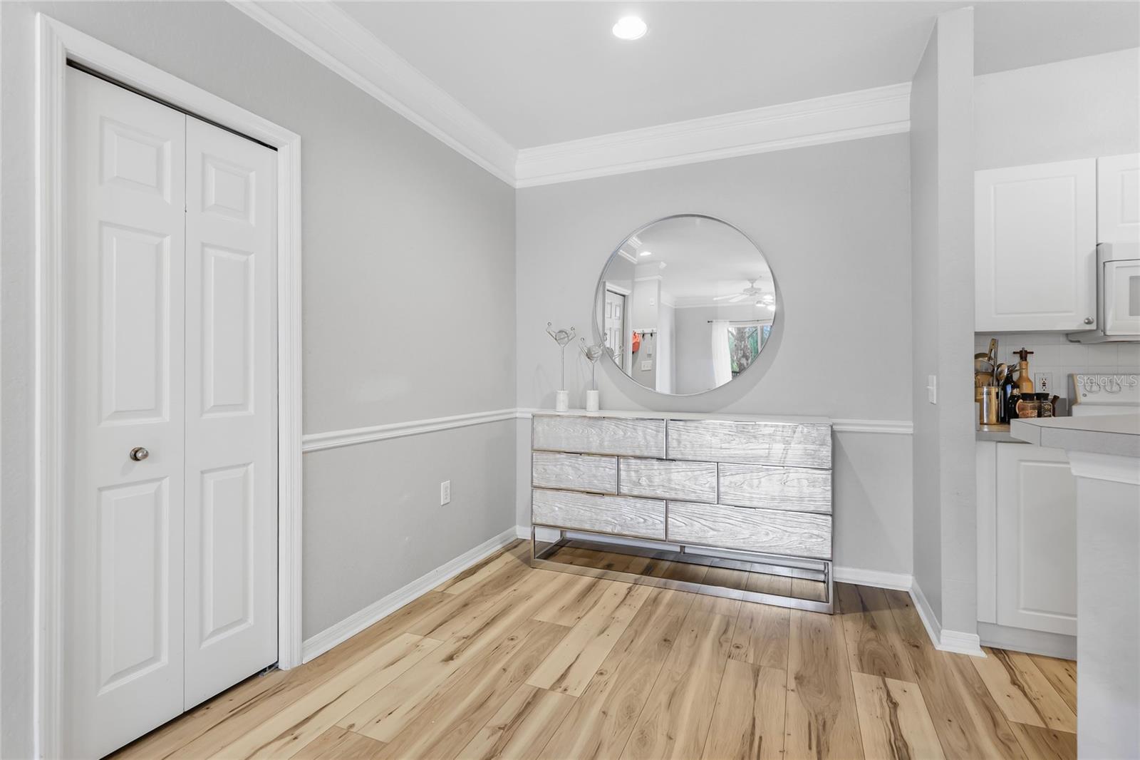 5134 NORTHRIDGE RD #208 — photo 8