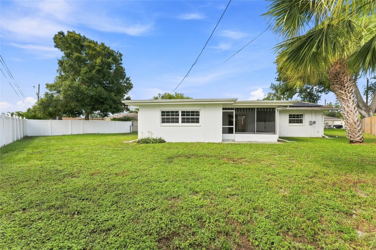 1773 LONDON LN — photo 68