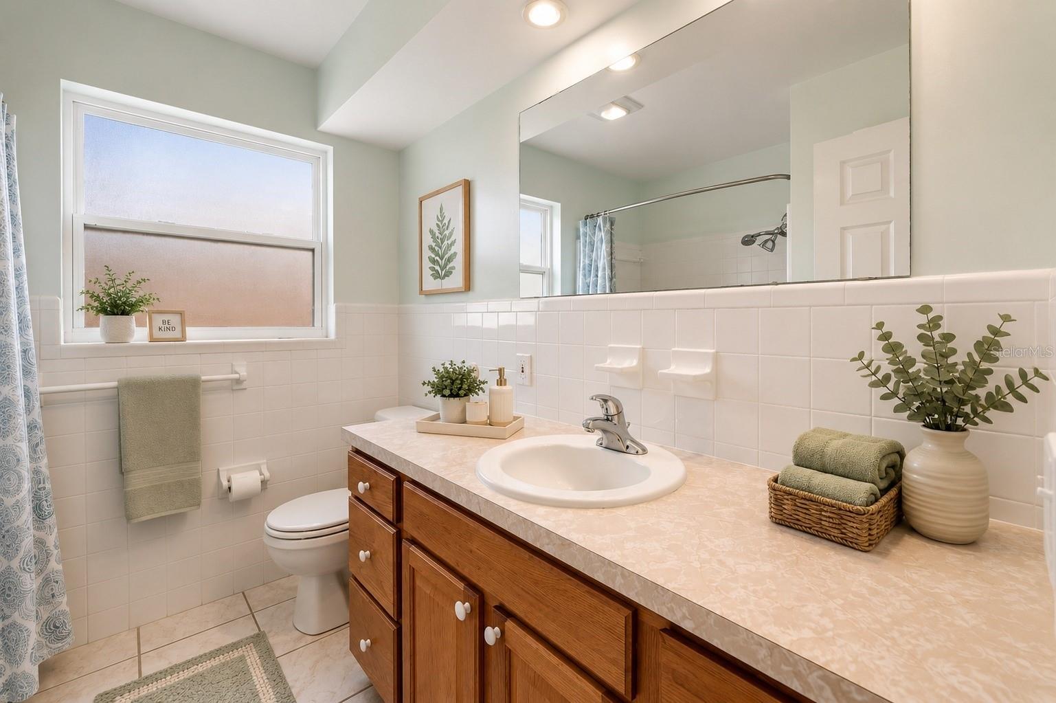 1773 LONDON LN — photo 45