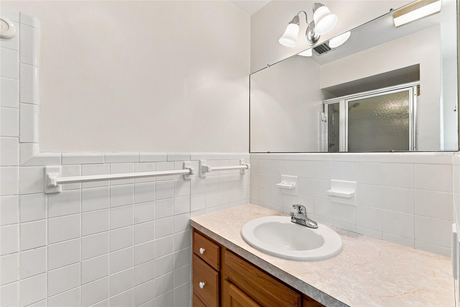 1773 LONDON LN — photo 36