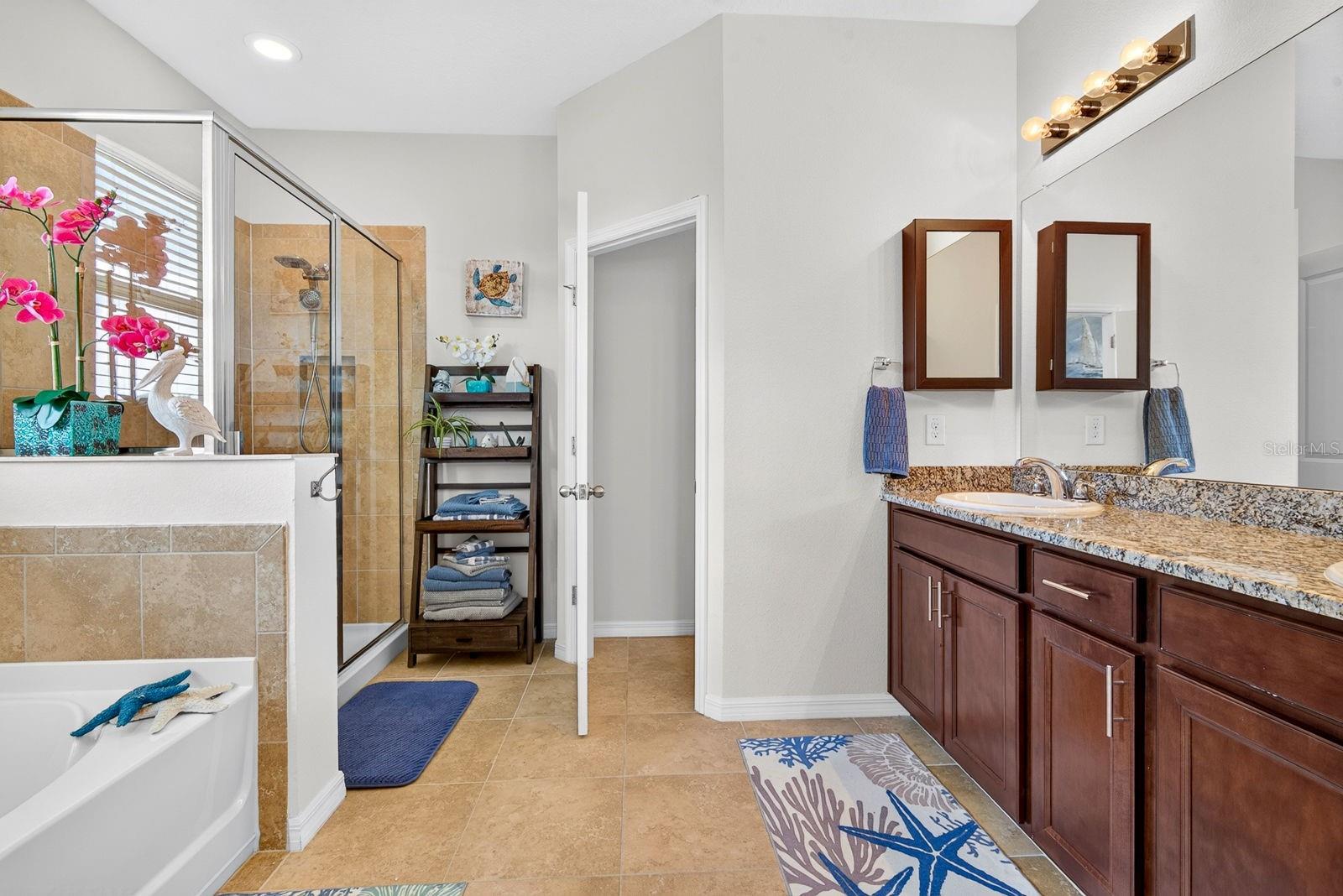 6435 DEVESTA LOOP — photo 26