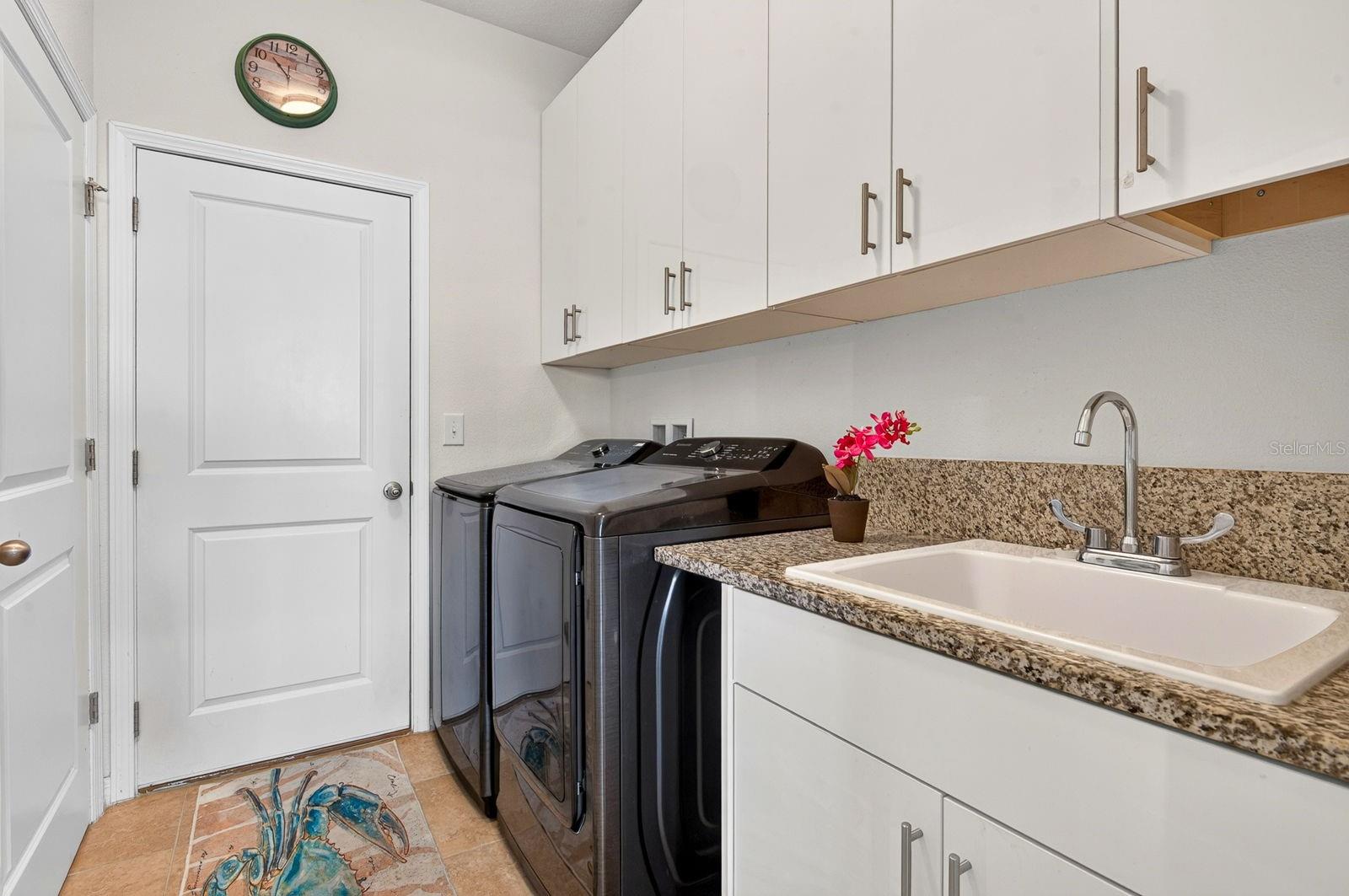 6435 DEVESTA LOOP — photo 31