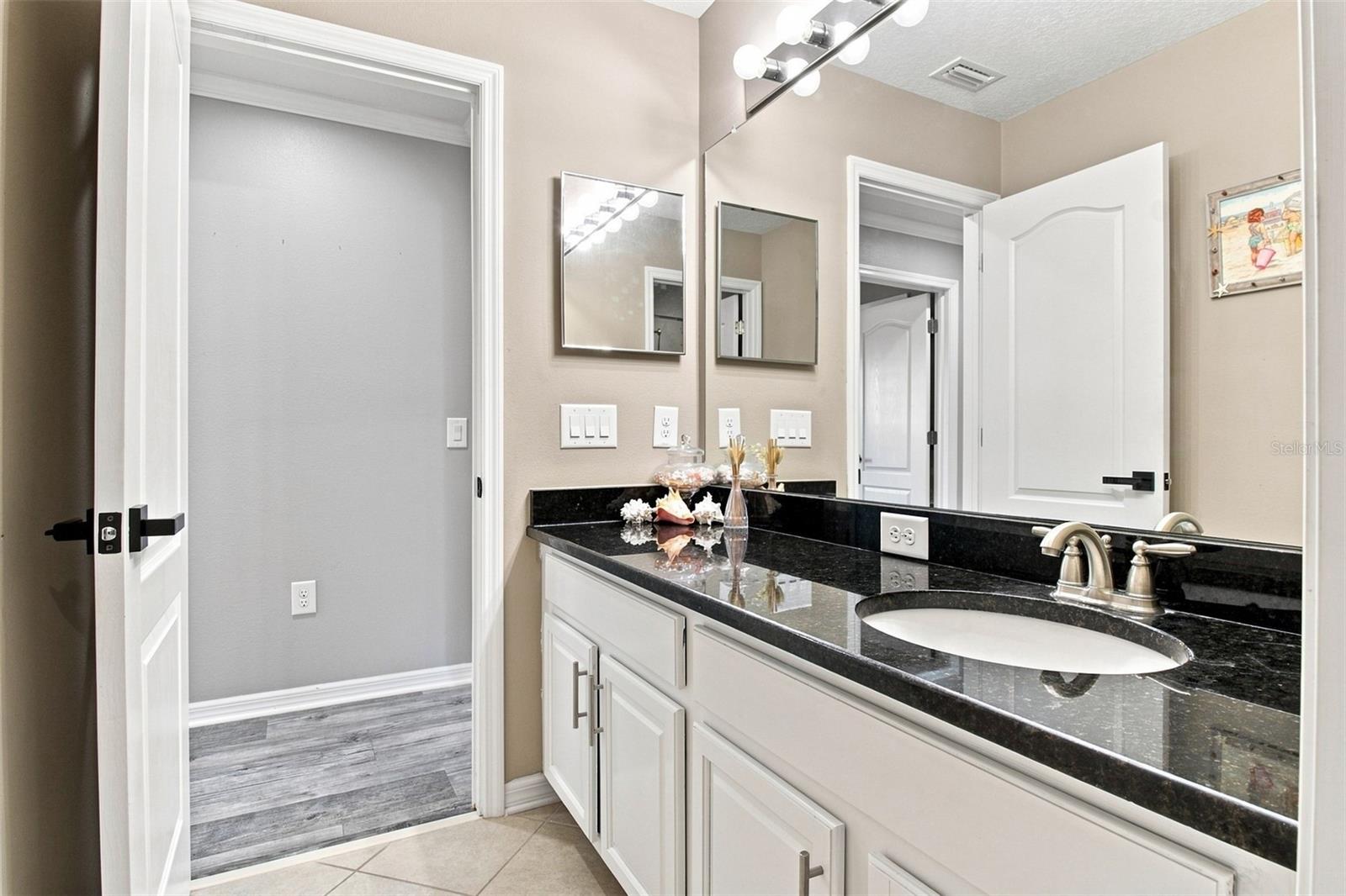 32126 GARDEN ALCOVE LOOP — photo 33
