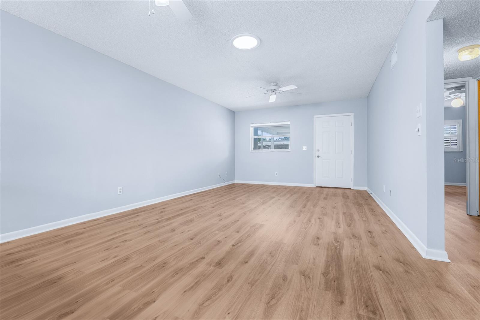13940 ANONA HEIGHTS DR #70 — photo 10