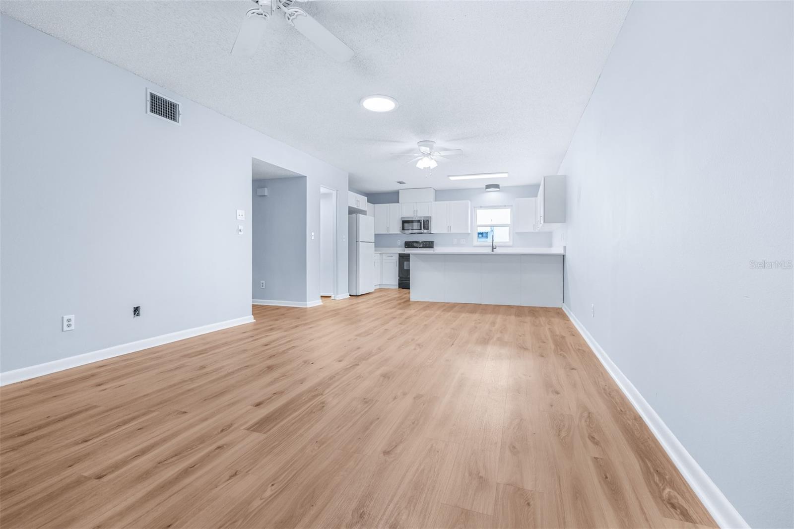 13940 ANONA HEIGHTS DR #70 — photo 9