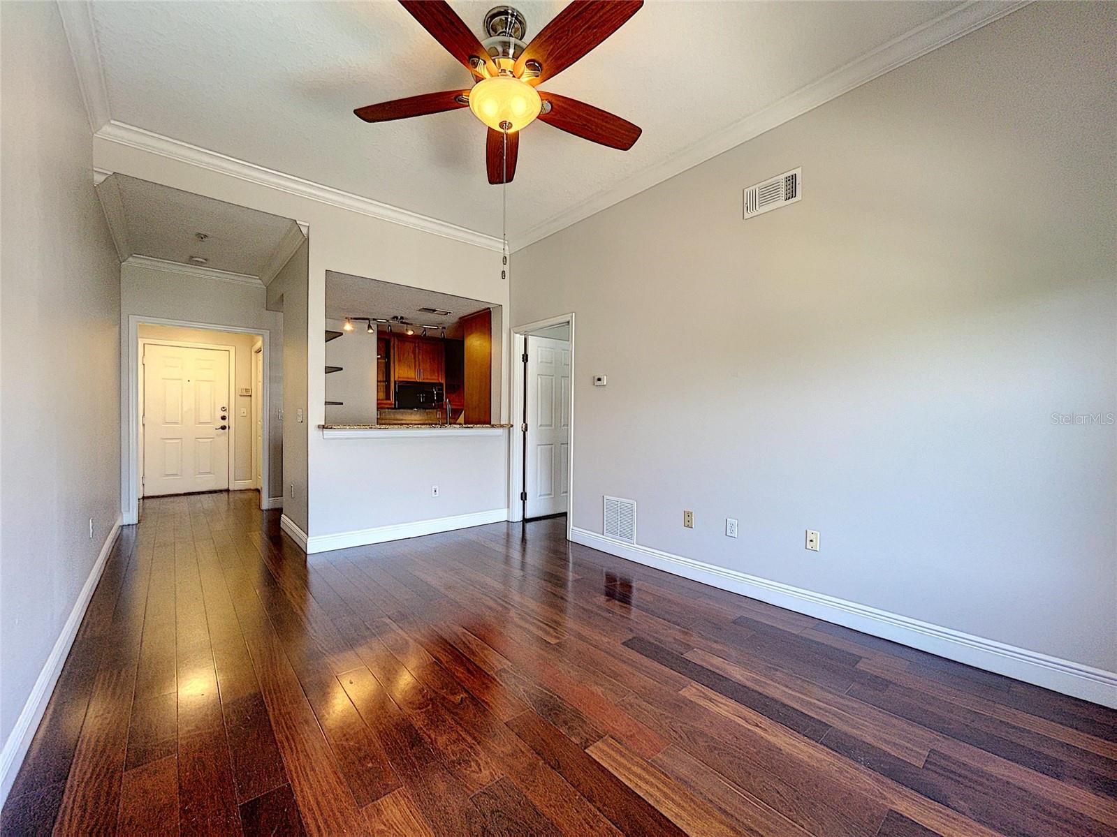 800 S DAKOTA AVE #431 — photo 4