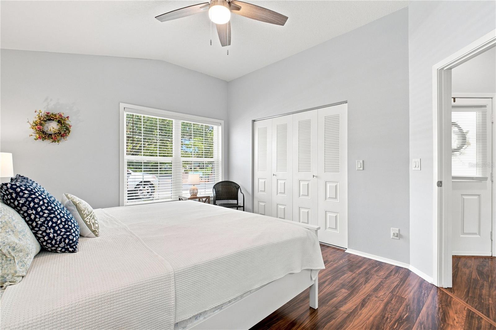 864 FRANKLIN CIR — photo 10
