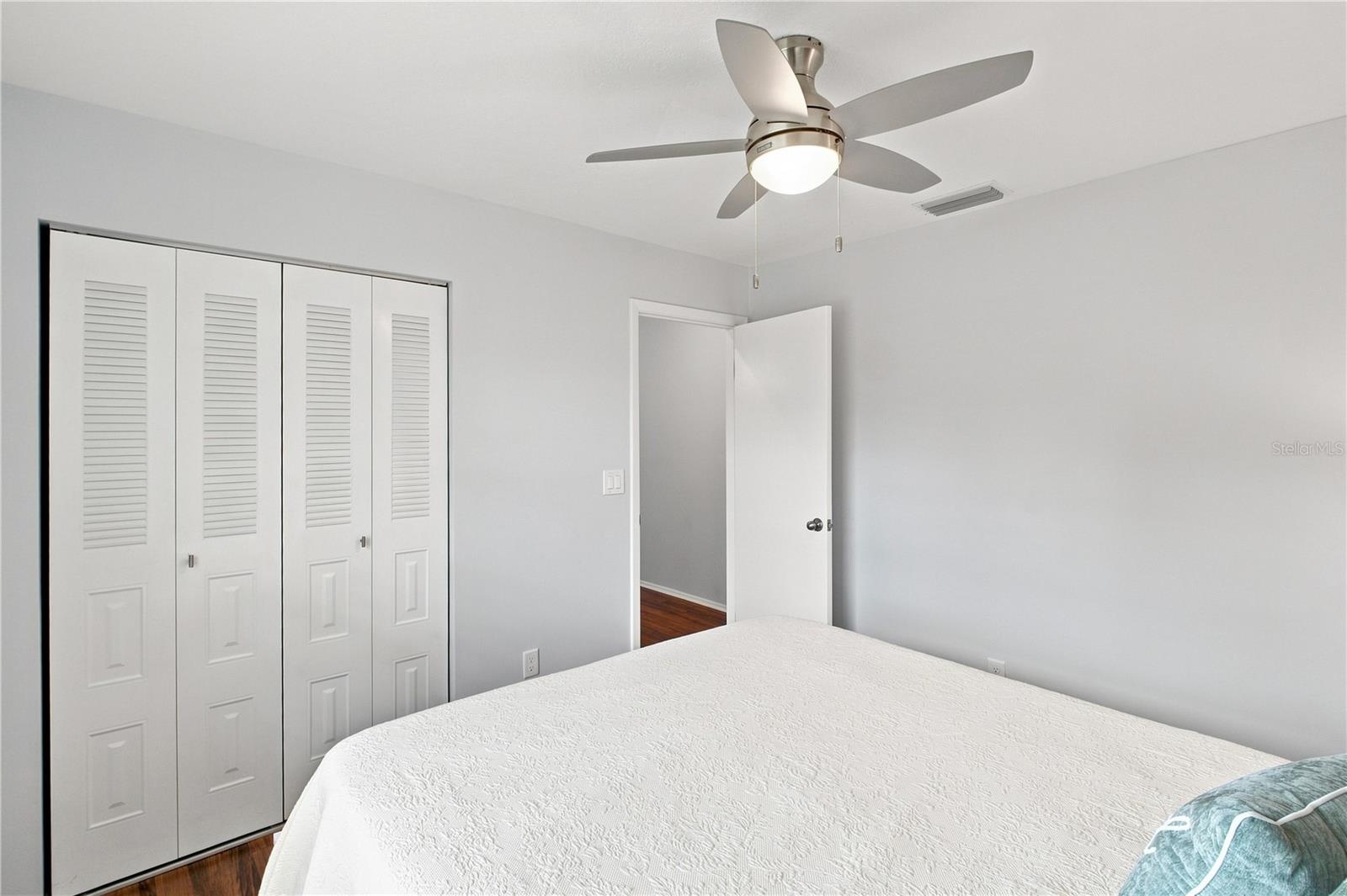 864 FRANKLIN CIR — photo 19