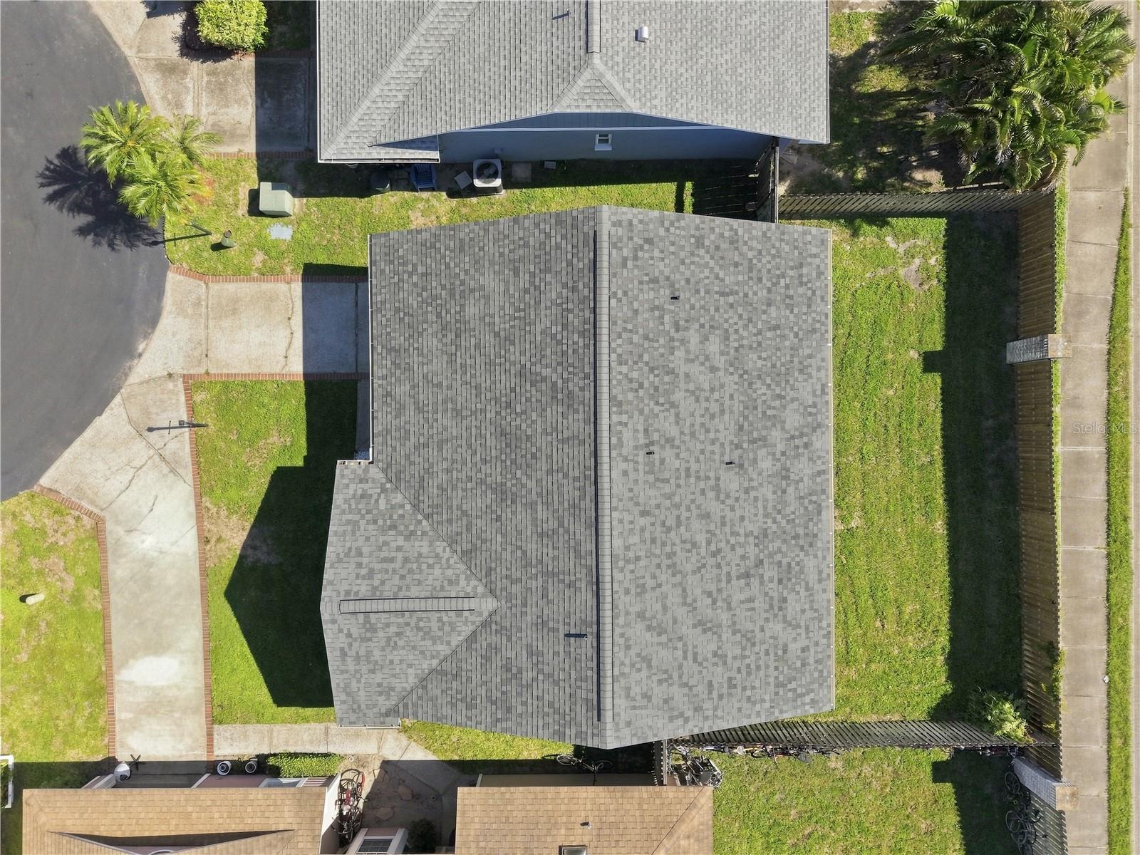 864 FRANKLIN CIR — photo 28