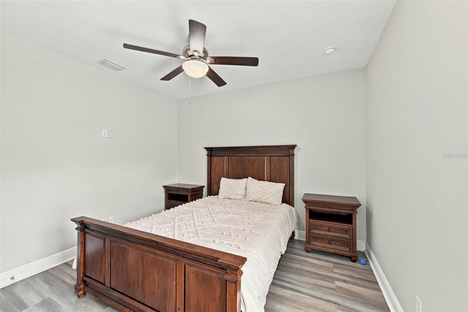 232 CLAYTON ST — photo 26