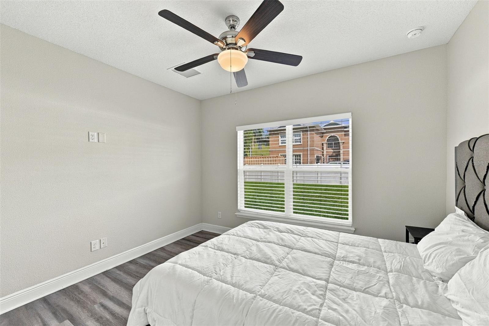 232 CLAYTON ST — photo 34