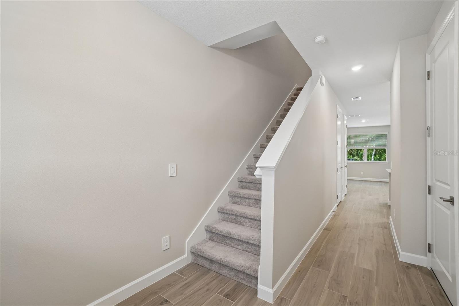 7328 DEER VALLEY CIRCLE — photo 3