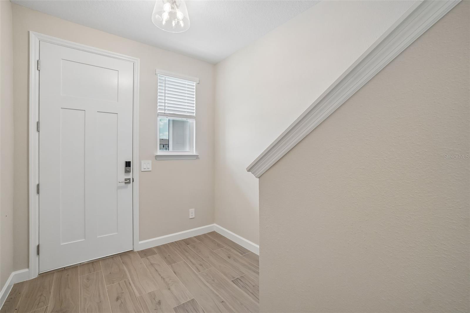 7328 DEER VALLEY CIRCLE — photo 4
