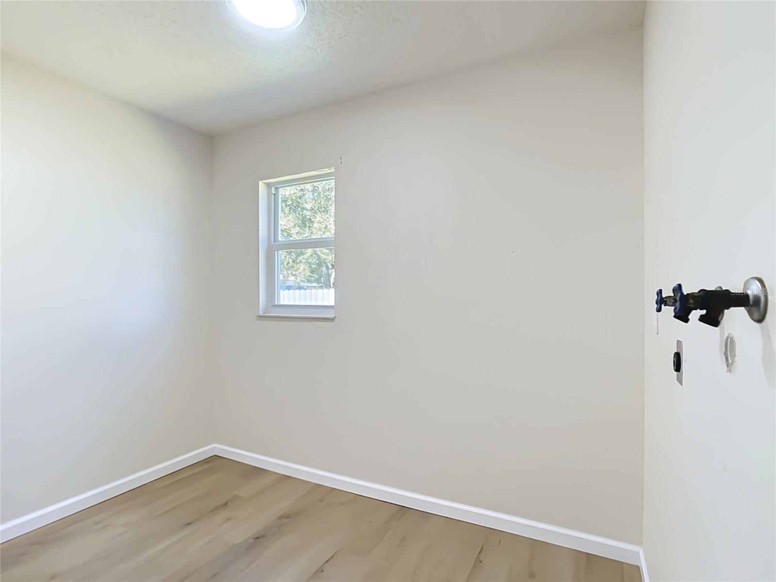 4441 MULGRAVE AVE — photo 31