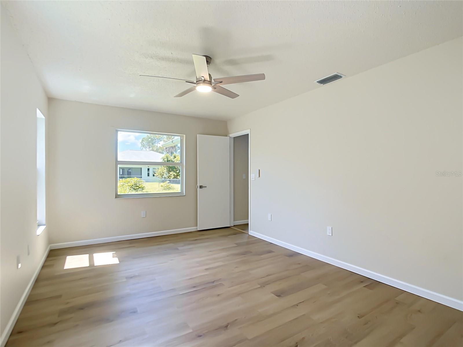 4441 MULGRAVE AVE — photo 27