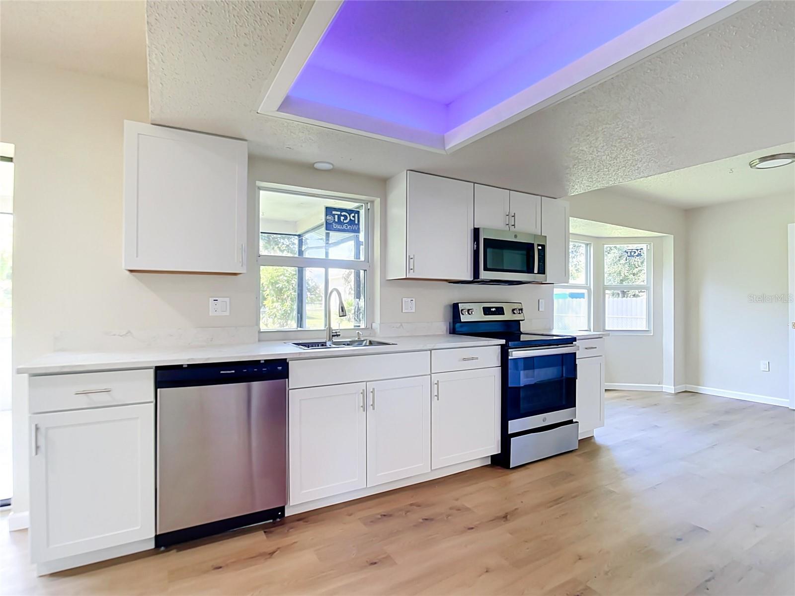 4441 MULGRAVE AVE — photo 14