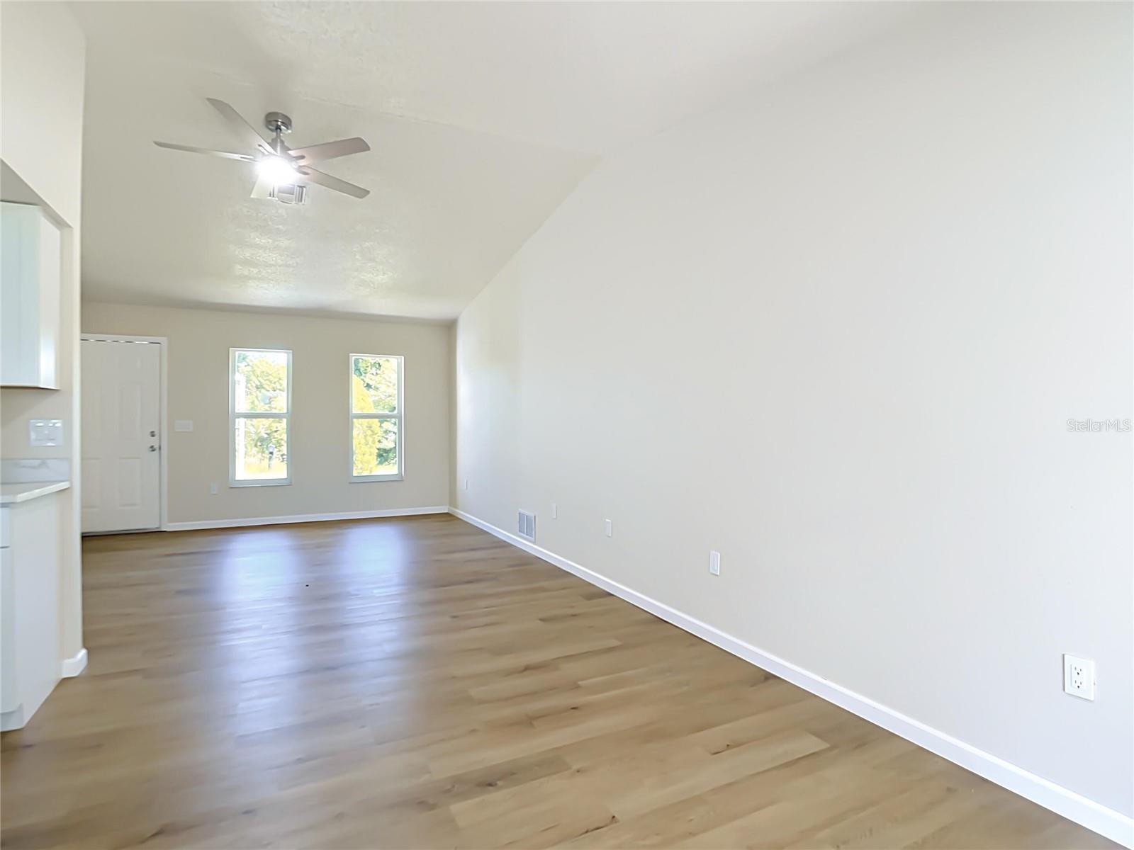 4441 MULGRAVE AVE — photo 11