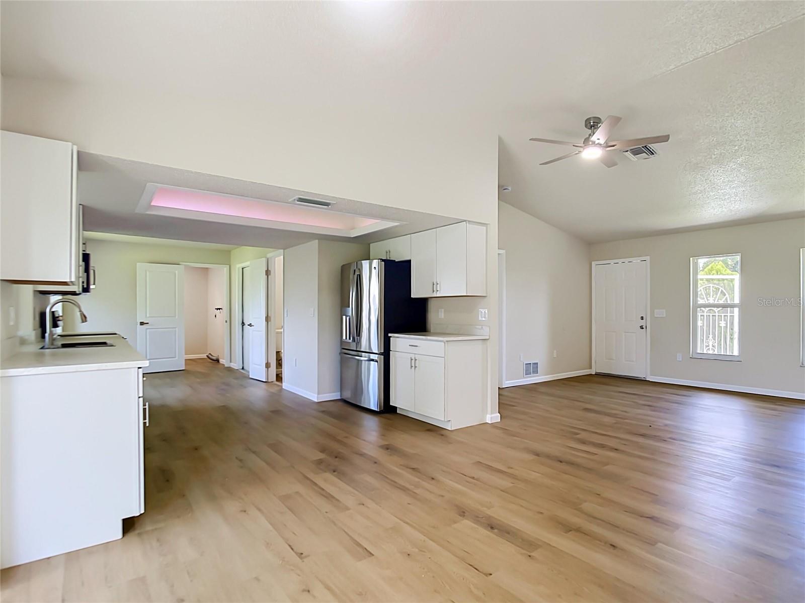 4441 MULGRAVE AVE — photo 10