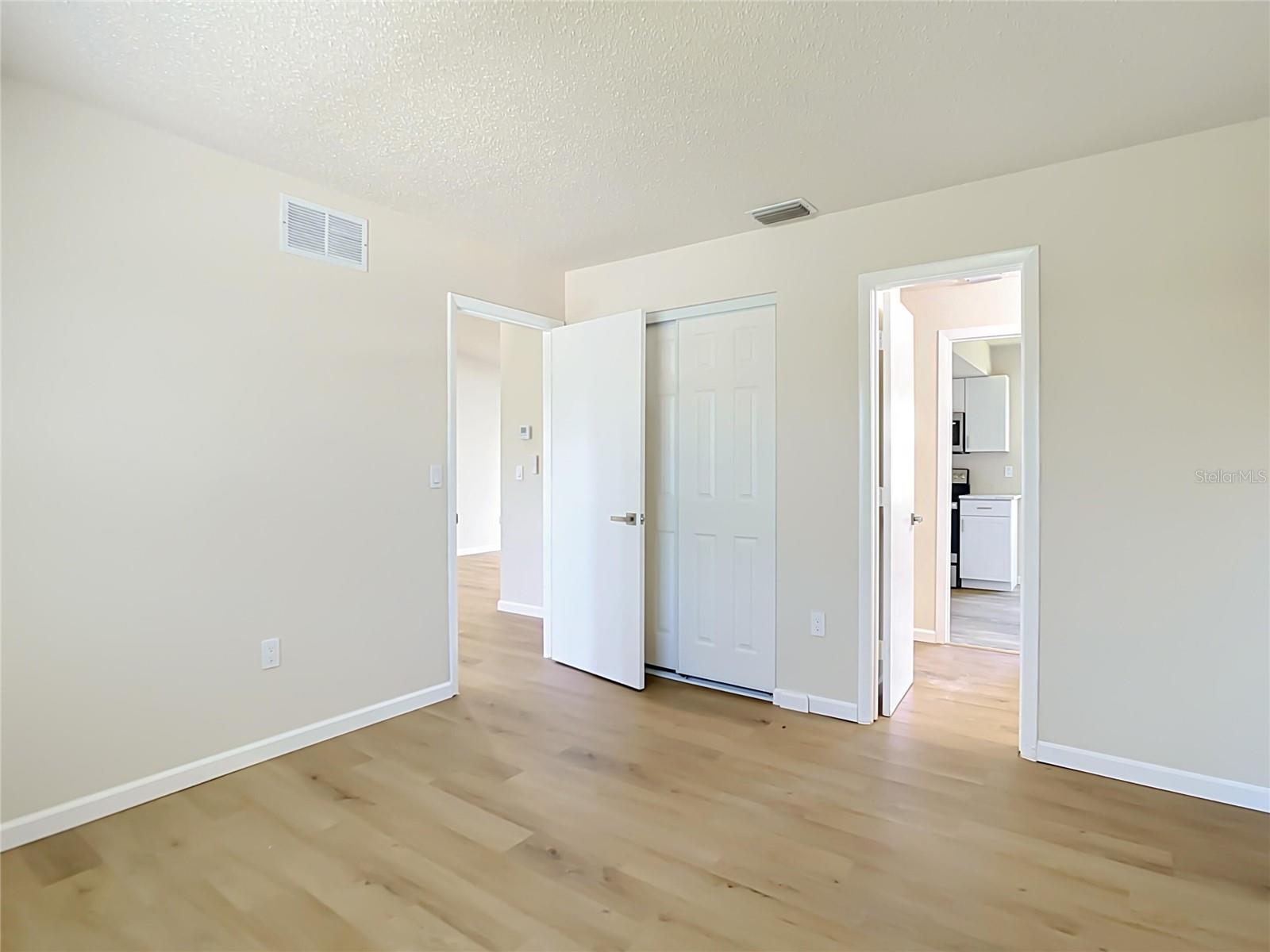 4441 MULGRAVE AVE — photo 20