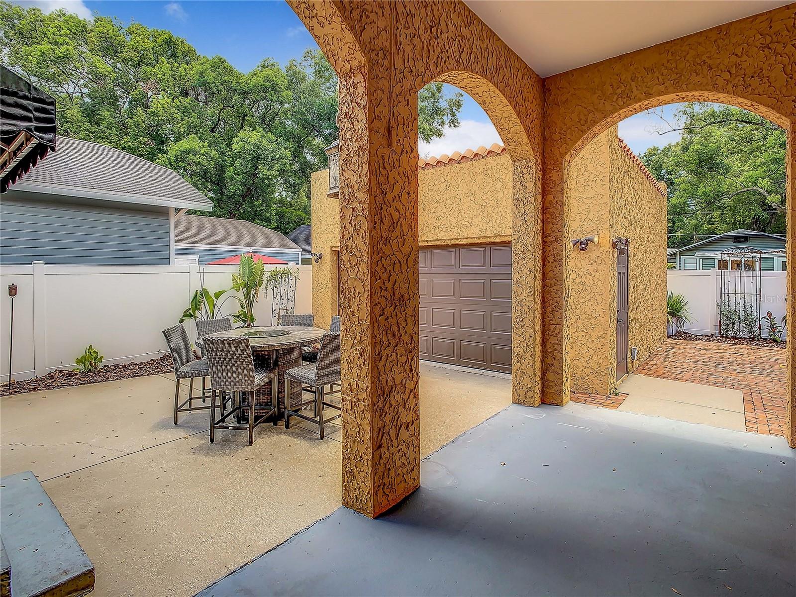 220 W MINNEHAHA ST — photo 49
