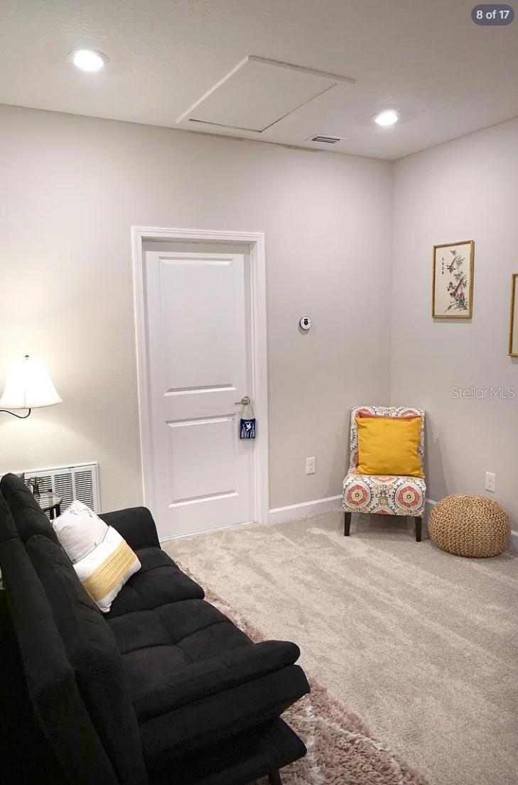 6834 CITRUS CREEK LN — photo 9